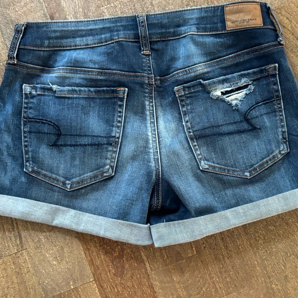 American Eagle OutfittersDenim ShortsCuffed Distressed Denim Jorts Cuffed S 8 - Picture 5 of 10